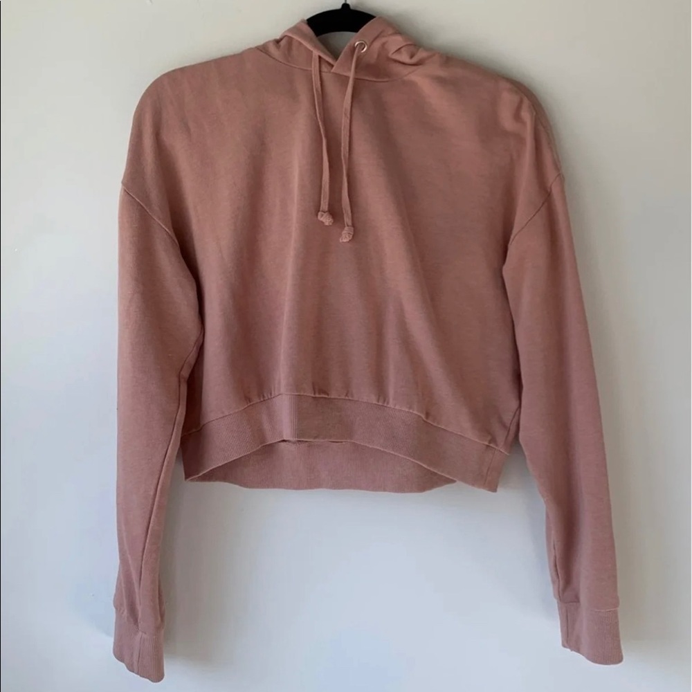 Cropped hoodie